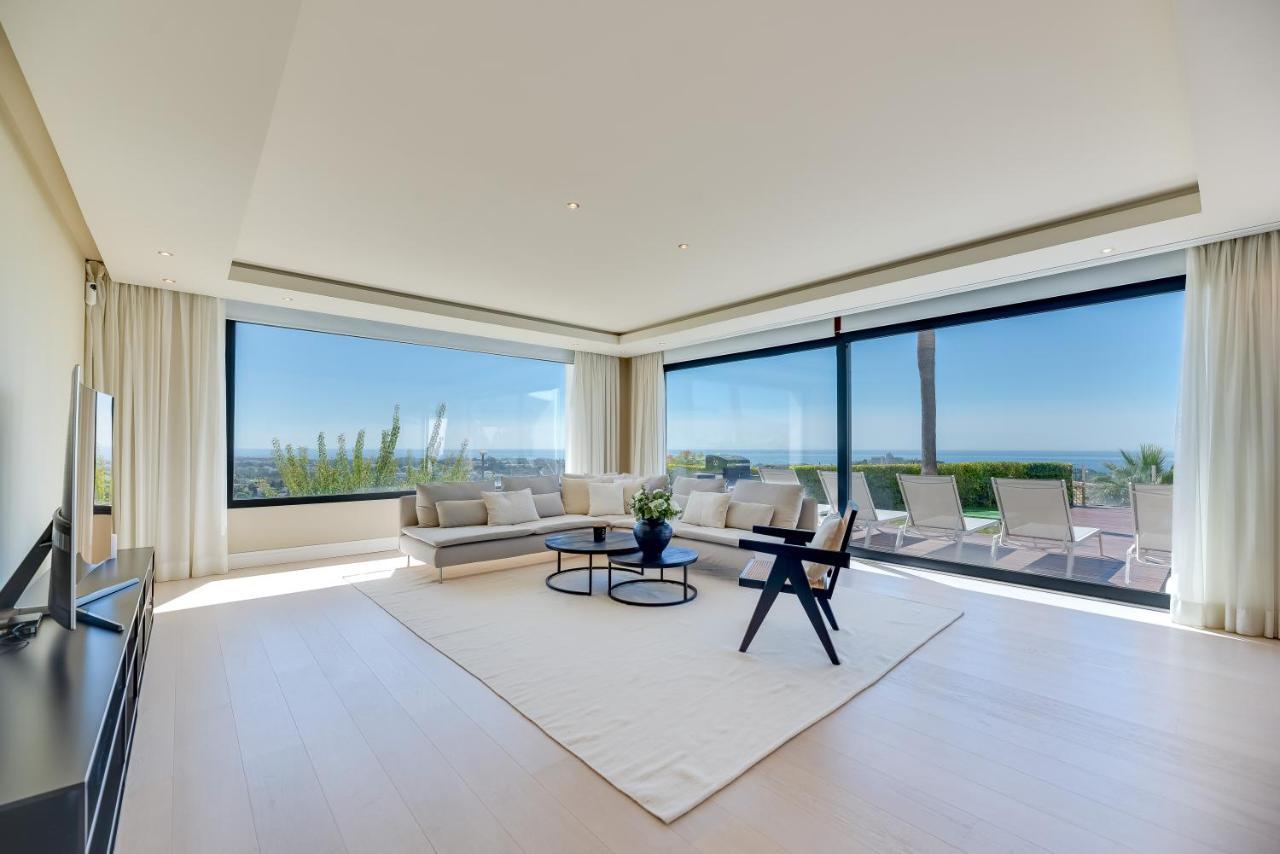 Vacation Marbella I Villa Paraiso The View, Infinity Heated Pool, Sea View, 24-7 Security, Golf Courses Estepona Exterior photo